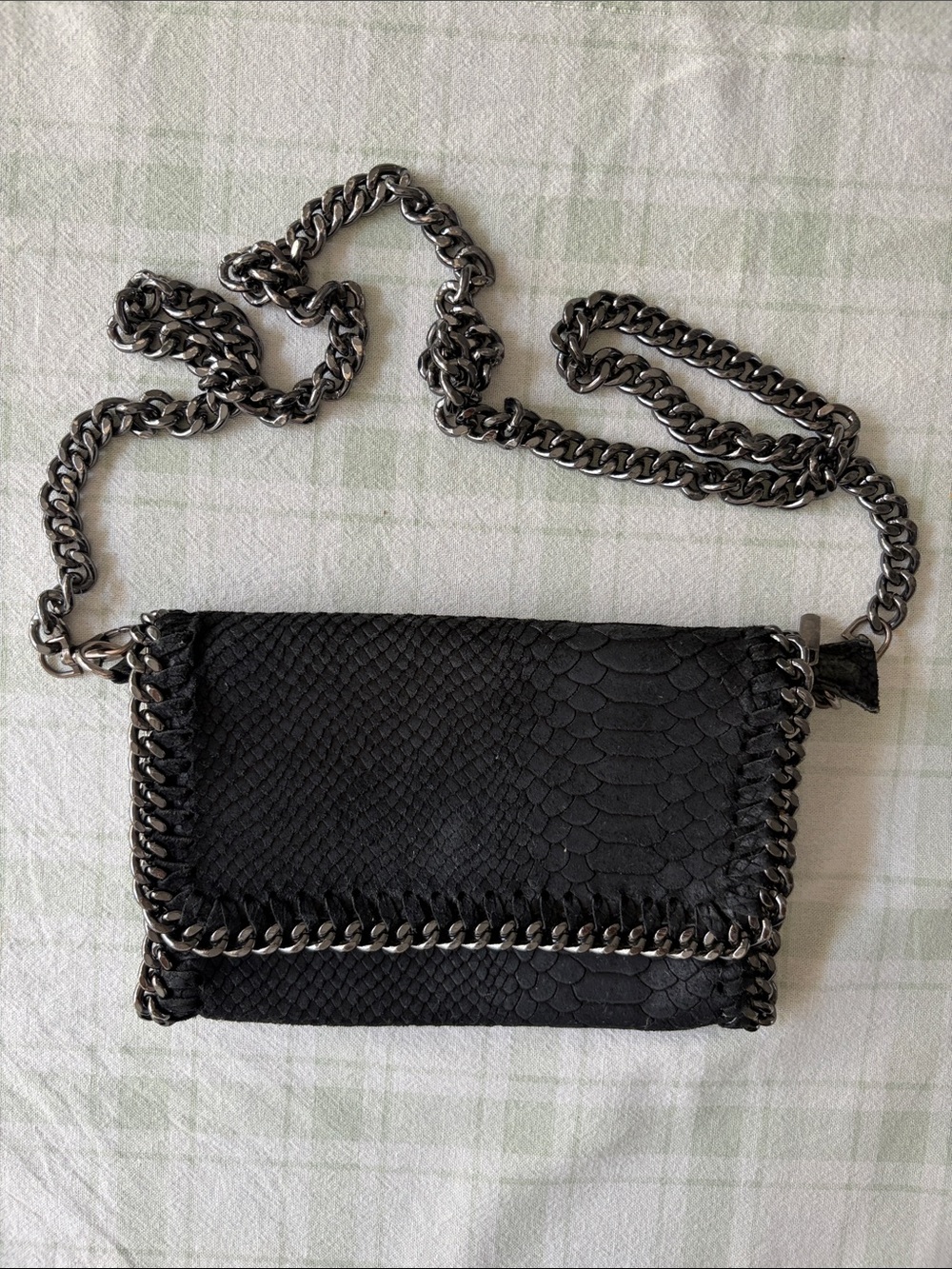 Borse in Pelle Black Chain-Trim Crossbody Bag